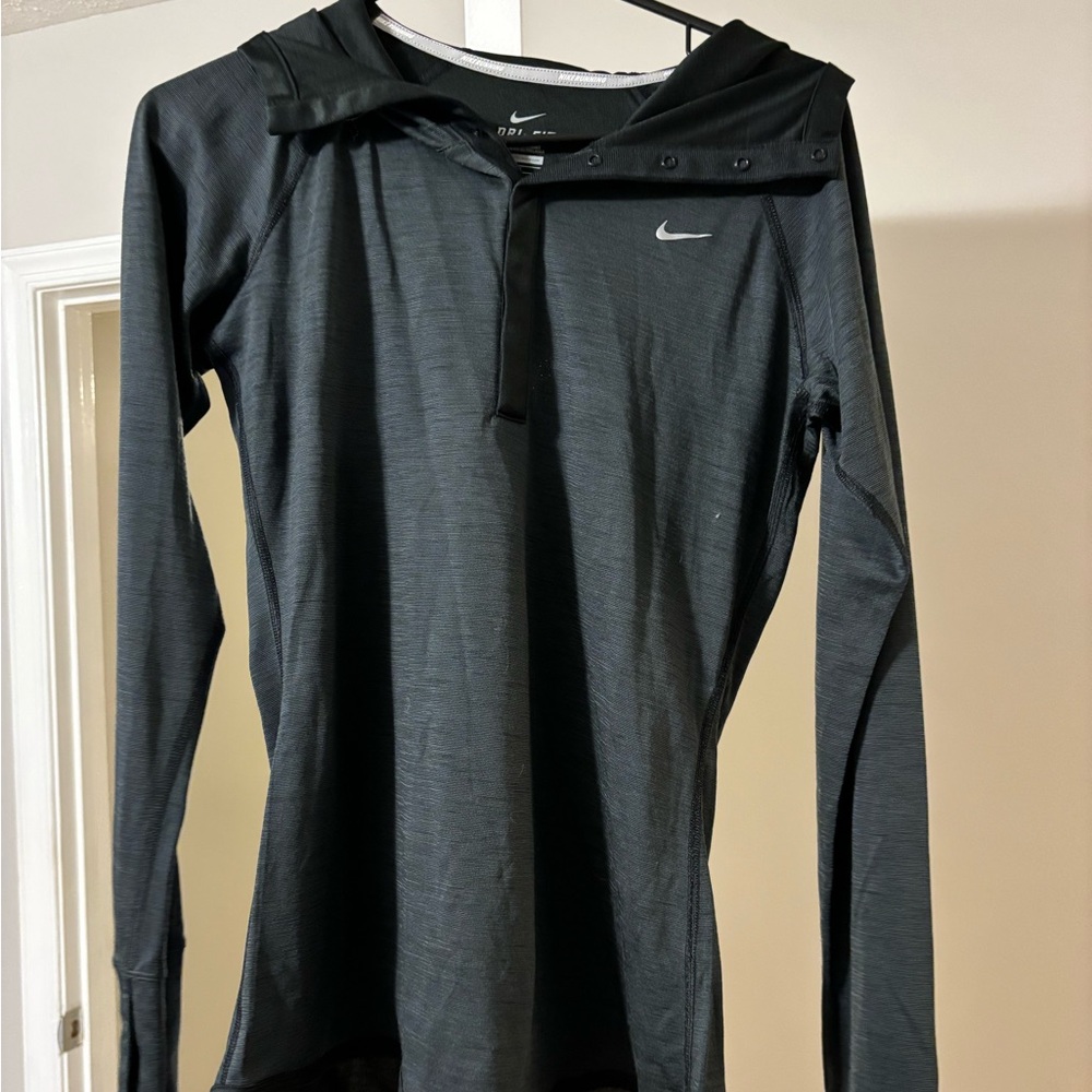 Nike dry fit running shirt
